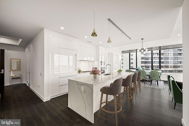 The Laurel Rittenhouse Square unit 2702, Philadelphia, PA 19103 - photo 5