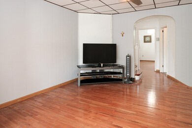 94 Boyd Ave, Jersey City, NJ 07304 - photo 5