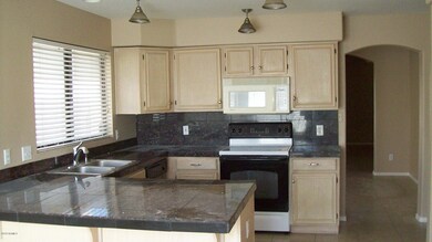 802 E Rosemonte Dr, Phoenix, AZ 85024 - photo 7