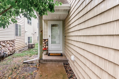 1227 Dupont Ln N, Brooklyn Park, MN 55444 - photo 3