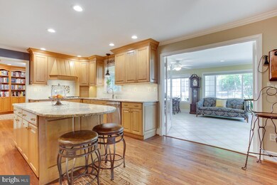 8310 Quince View Ln, Owings, MD 20736 - photo 3