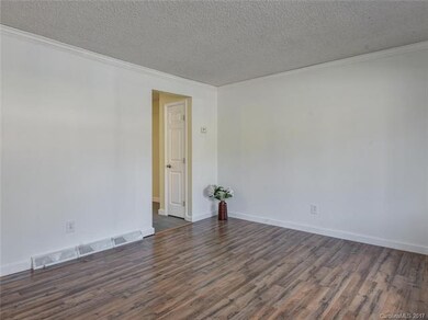 55 Dawnwood Cir unit 55, Asheville, NC 28803 - photo 4