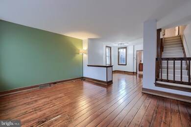 118 Walnut St, Columbia, PA 17512 - photo 4