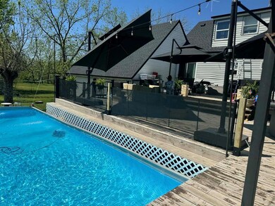 388 W 36th St N, Newton, IA 50208 - photo 6