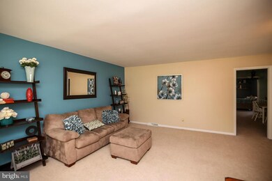 44168 Saint Andrews Ln, California, MD 20619 - photo 4