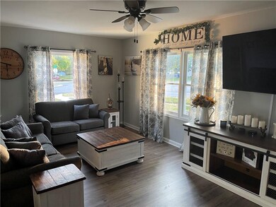 1901 Merklin Way, Des Moines, IA 50310 - photo 6