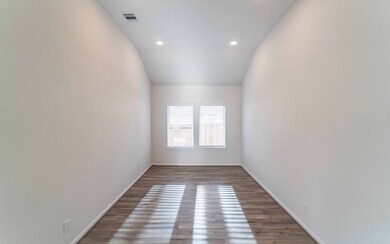 30333 Limber Pines Dr, Magnolia, TX 77355 - photo 2