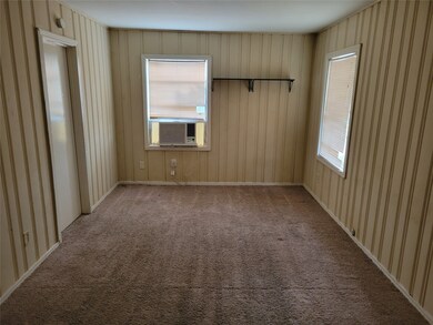 3610 1/2 Crane St unit 3, Houston, TX 77026 - photo 2