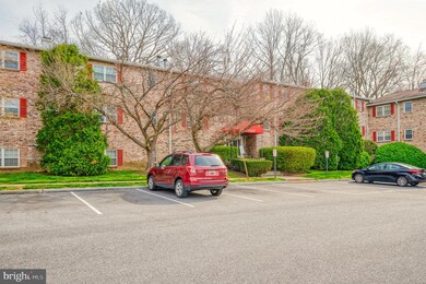 11917 Tarragon Rd unit D, Reisterstown, MD 21136 - photo 2