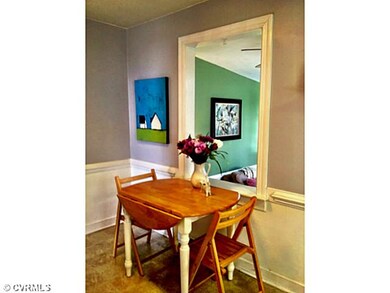 Kitchen - Eat-in area
