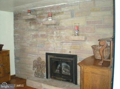 2244 Fisher Rd, Chambersburg, PA 17202 - photo 7