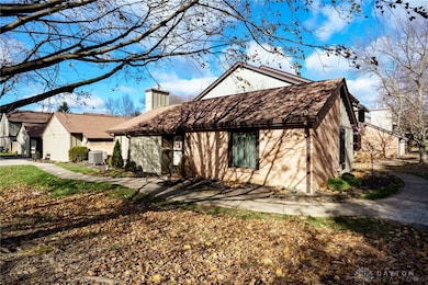 6070 Hackamore Trail unit 16, Dayton, OH 45459 - photo 2