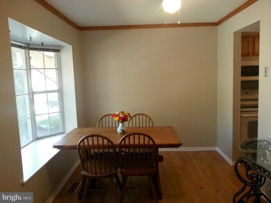 9130 Lambskin Ln, Columbia, MD 21045 - photo 2