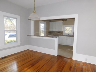 Dining/Kitchen