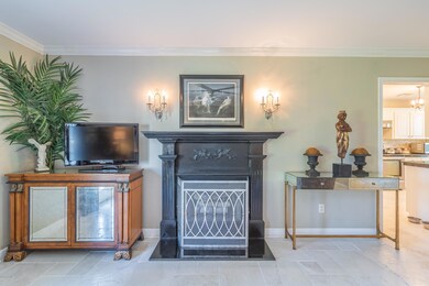 921BellevuePlantationInterior-5