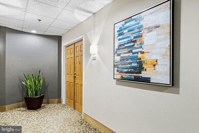 960 Fell St unit 702, Baltimore, MD 21231 - photo 2