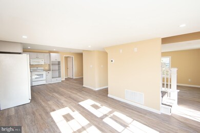 1217 W 6th St, Laurel, DE 19956 - photo 7