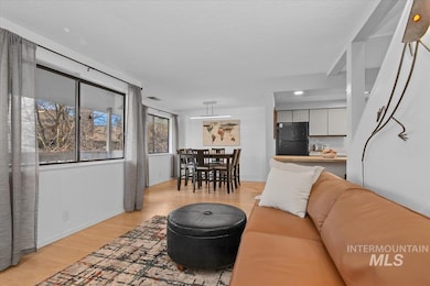 3651 S Gekeler Ln unit 96, Boise, ID 83706 - photo 3