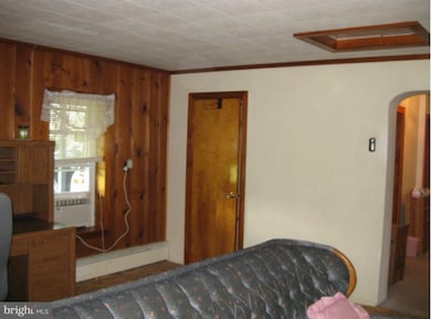 720 W Main St, Waynesboro, PA 17268 - photo 3