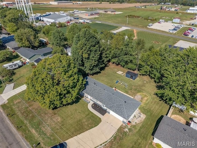 1925 W Fillmore St, Vandalia, IL 62471 - photo 5