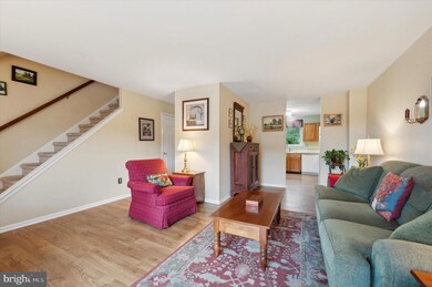 376 Scola Rd, Brookhaven, PA 19015 - photo 5