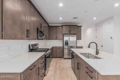 8722 S 170th Ave, Goodyear, AZ 85338 - photo 2