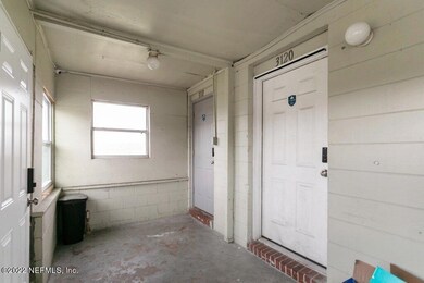 Porch 3118 and 3120 Duplex