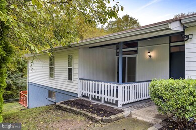 12732 Torrington St, Woodbridge, VA 22192 - photo 3