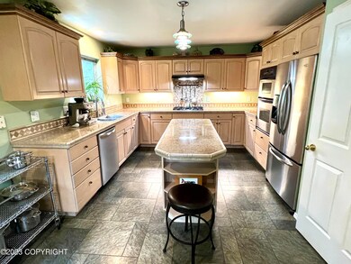 2121 Meander Dr, Anchorage, AK 99516 - photo 3