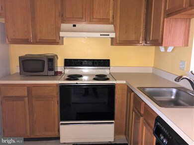 1902B Ginger Dr unit 1902B, Mount Laurel, NJ 08054 - photo 6