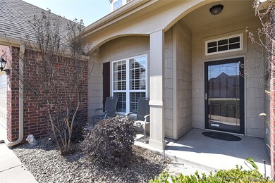 4304 S Narcissus Ave, Broken Arrow, OK 74011 - photo 2