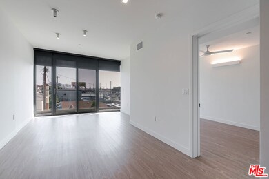 3688 Overland Ave unit 322, Los Angeles, CA 90034 - photo 5