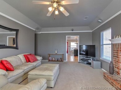 3420 S 1st St, Broken Arrow, OK 74012 - photo 3