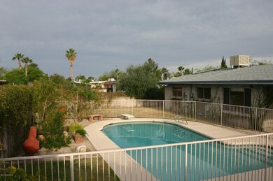 pool yard from se