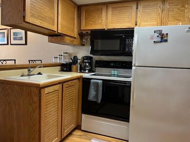 CC 107 Kitchen 3