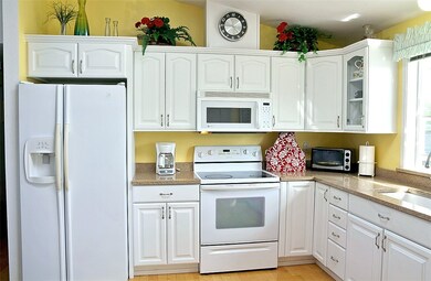 2718 211th St SW, Lynnwood, WA 98036 - photo 2