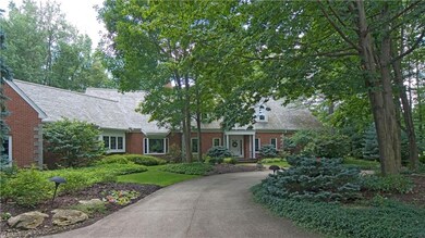 265 Glengarry Dr, Aurora, OH 44202 - photo 2