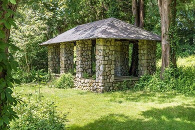 165 Woods Hole Rd, Falmouth, MA 2540 - photo 4