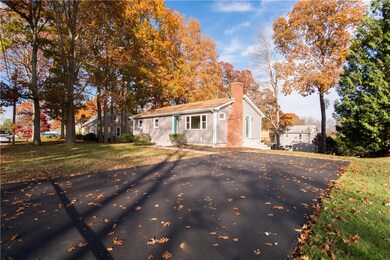 6 Monterey Dr, Bristol, RI 02809 - photo 4