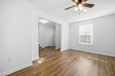 315 W Constance Rd unit 232, Suffolk, VA 23434 - photo 4