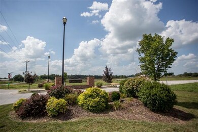 L 83 Kings Gate, Clever, MO 65631 - photo 2