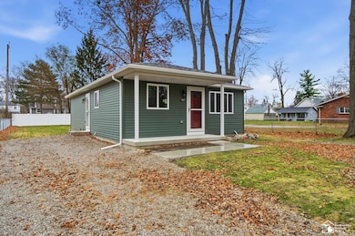 12850 Crane St, Carleton, MI 48117 - photo 2