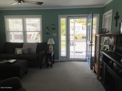 509 4TH S FRONT DOOR