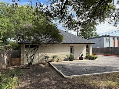 1307 Kinney Ave unit 133, Austin, TX 78704 - photo 4