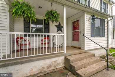 1124 Greenway Rd, Cockeysville, MD 21030 - photo 6