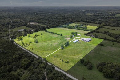 7439 County Route 361, New Bloomfield, MO 65063 - photo 2