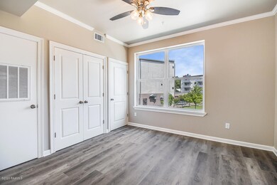 305 E. Second St-5