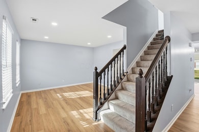 601 Clark Ave, Ashville, OH 43103 - photo 3