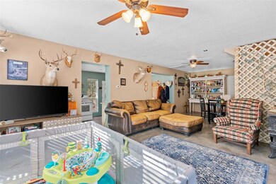 unlisted-address, Springtown, TX 76082 - photo 7