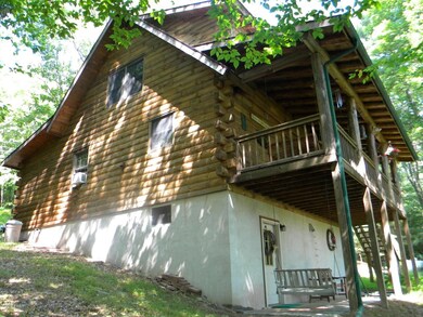 82 Covered Bridge Dr, Hawley, PA 18428 - photo 2